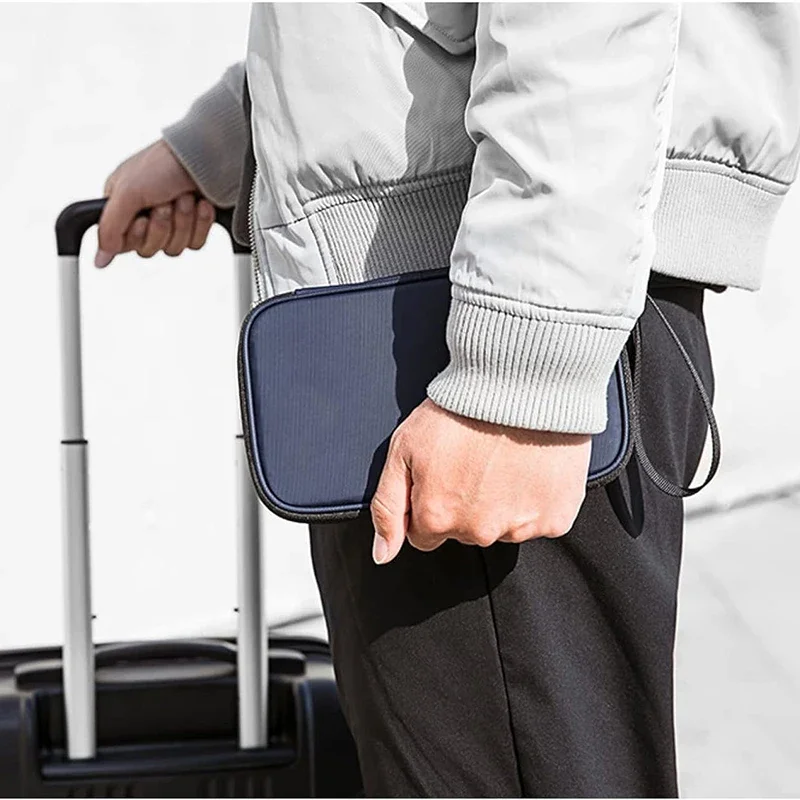 Lightweight Family Travel Pass - Men Accessories For Wrist ulasan dan harga